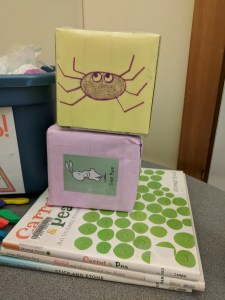 Song cube, yoga cube, Carrot and Pea