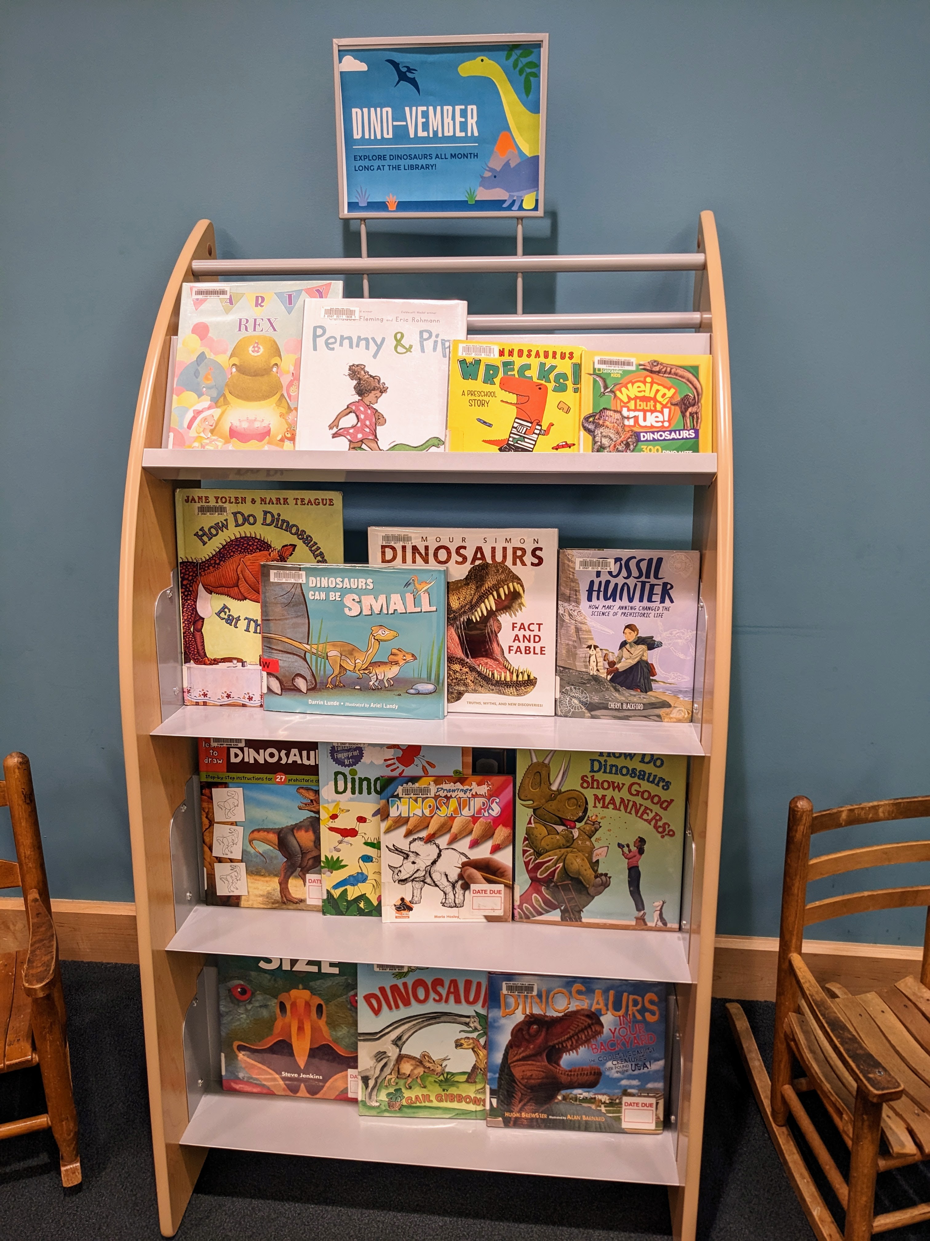 Dino-vember book display
